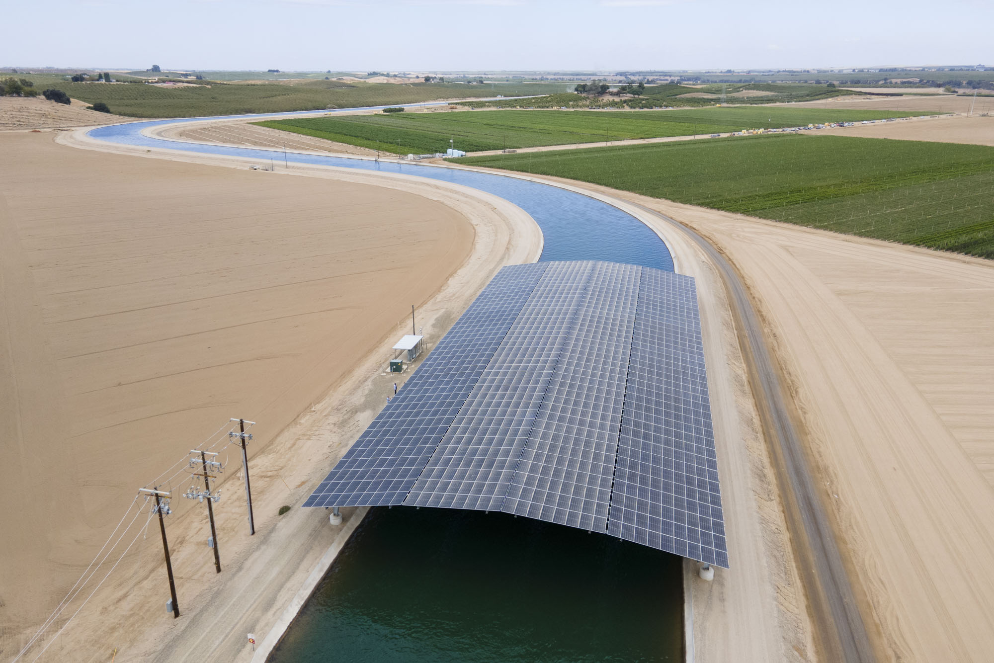 what-california-is-learning-from-solar-panels-built-over-irrigation-canals