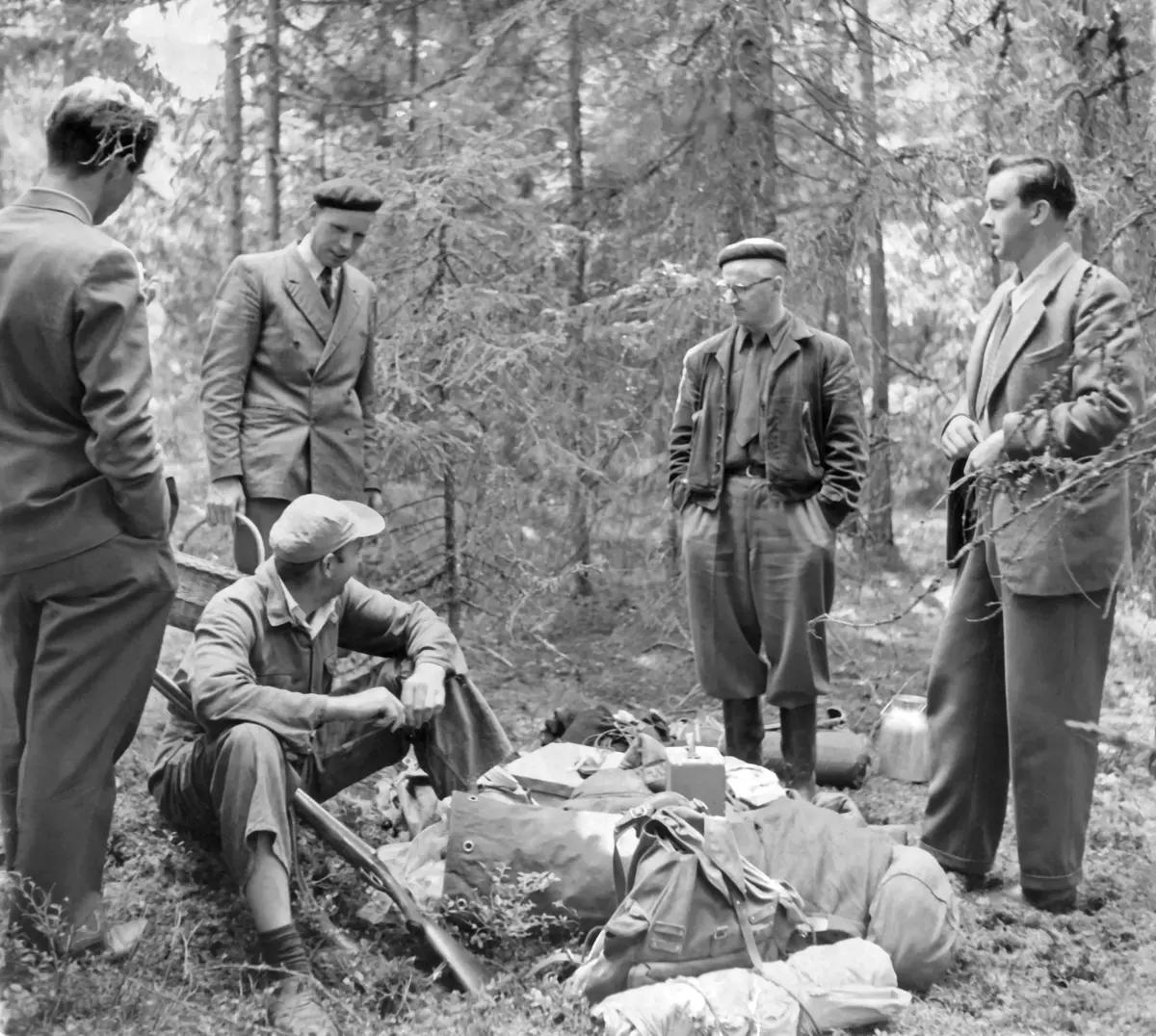 Tumba-Tarzan och grottan i Grödinge som står i lämningsregistret