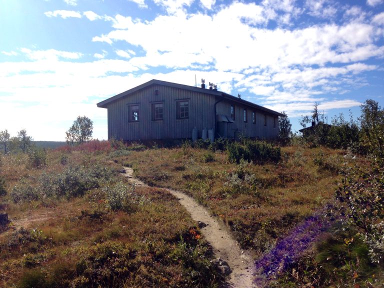 Fjällstuga: boka och bo i STF-stugor på fjället